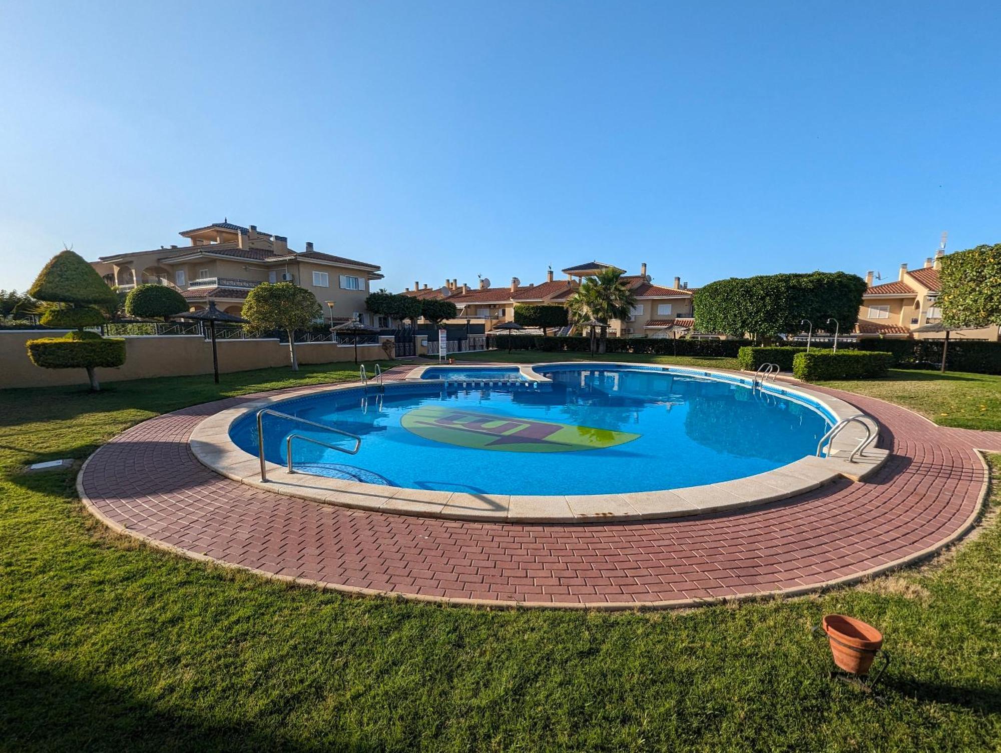 Disfruta De La Playa Y Piscina, Acogedora Casa Santa Pola Exterior foto